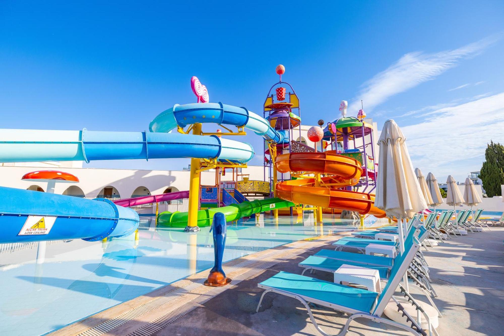 Hotel Infinity By Yelken Aquapark&resorts Kusadası