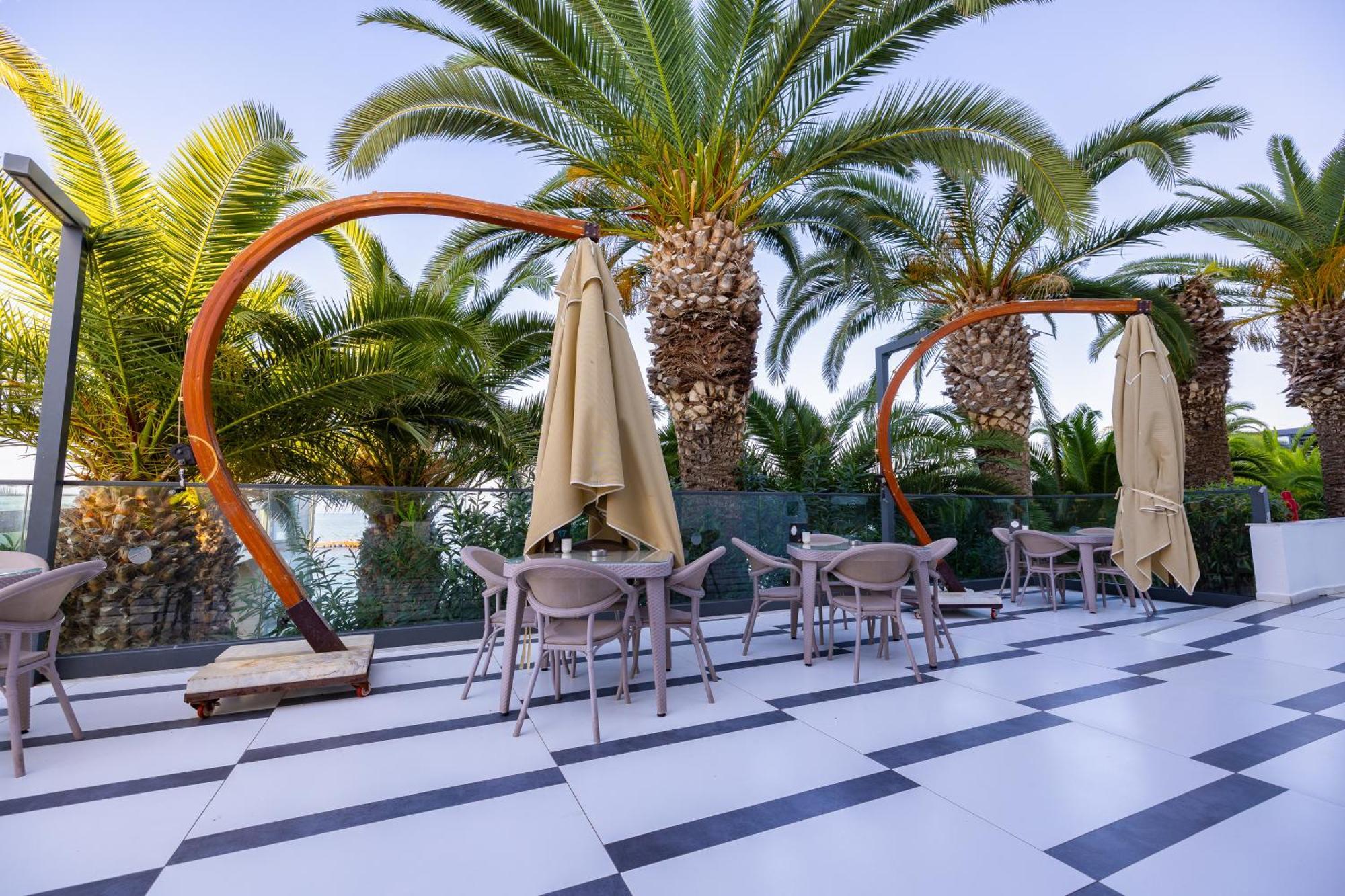 Otel Infinity By Yelken Aquapark&resorts Kuşadasi